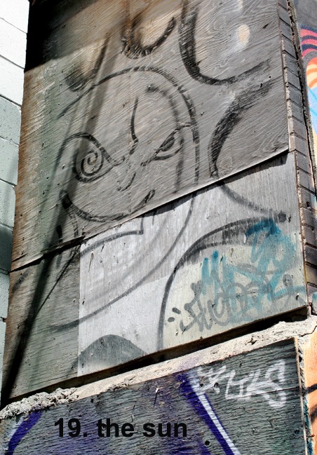 #19 The Sun - Toronto Graffiti Tarot